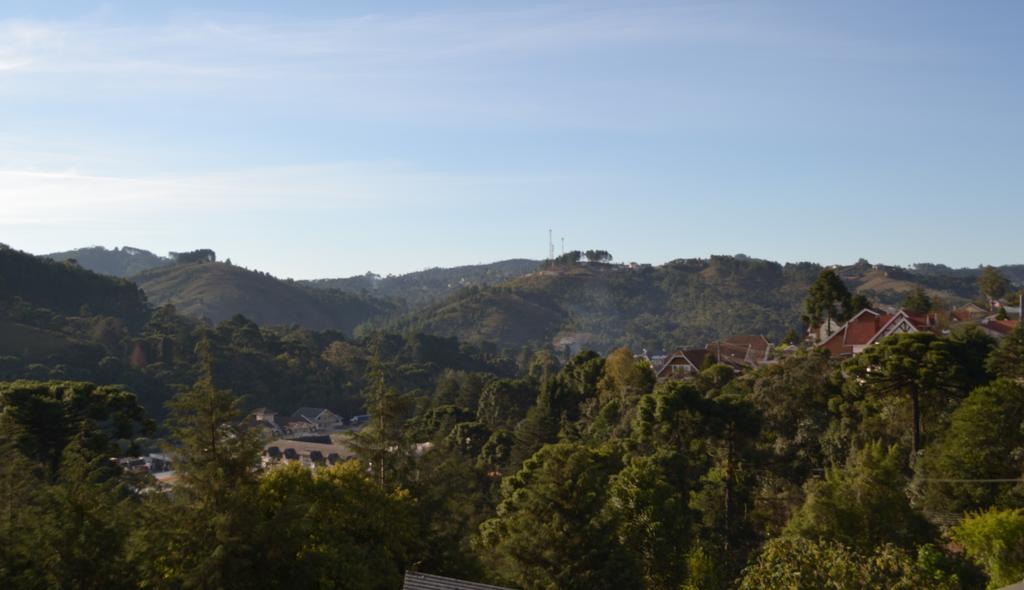 Pousada Alpes Da Serra Campos do Jordão Екстериор снимка